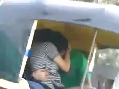 વેનિટી milf છોકરીઓ તેમના ત્રીપલ સેકસી વીડિયો મોં માં મોટા ટોટી ફિટિંગ