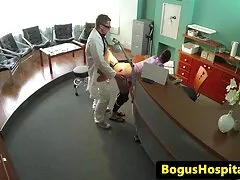 ડોમિના કાળા ટોટી પર સવારી સેકસી ફિલ્મ કરે છે